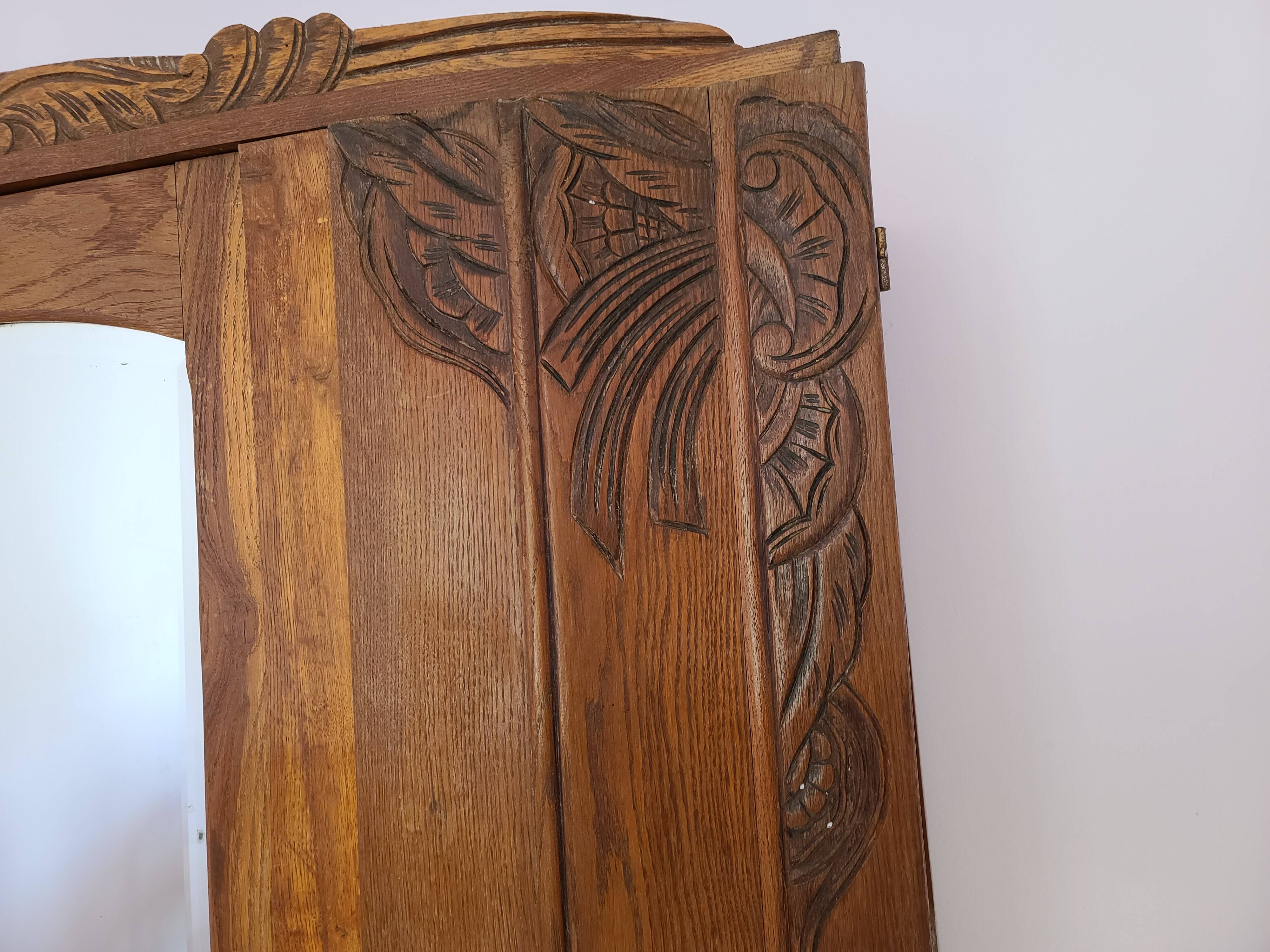 vintage wardrobe from the 1950s