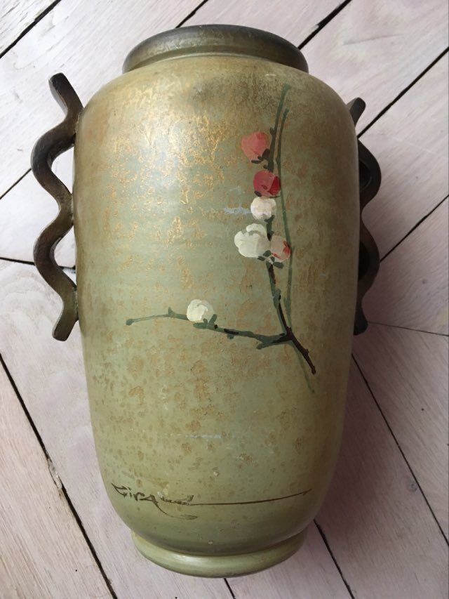 Treated terracotta vase