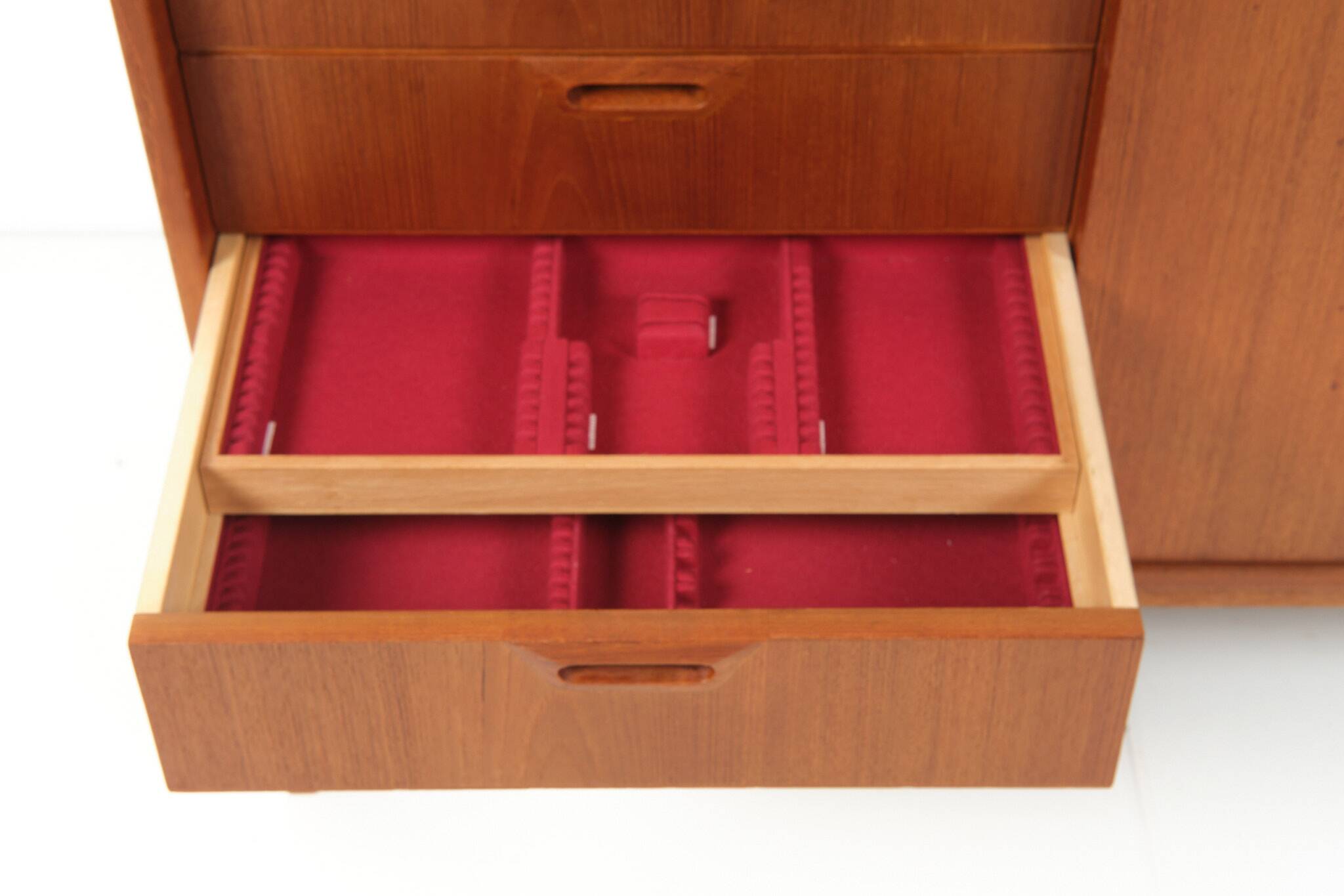 Sven Ellekaer vintage modular teak chest of drawers / sideboard