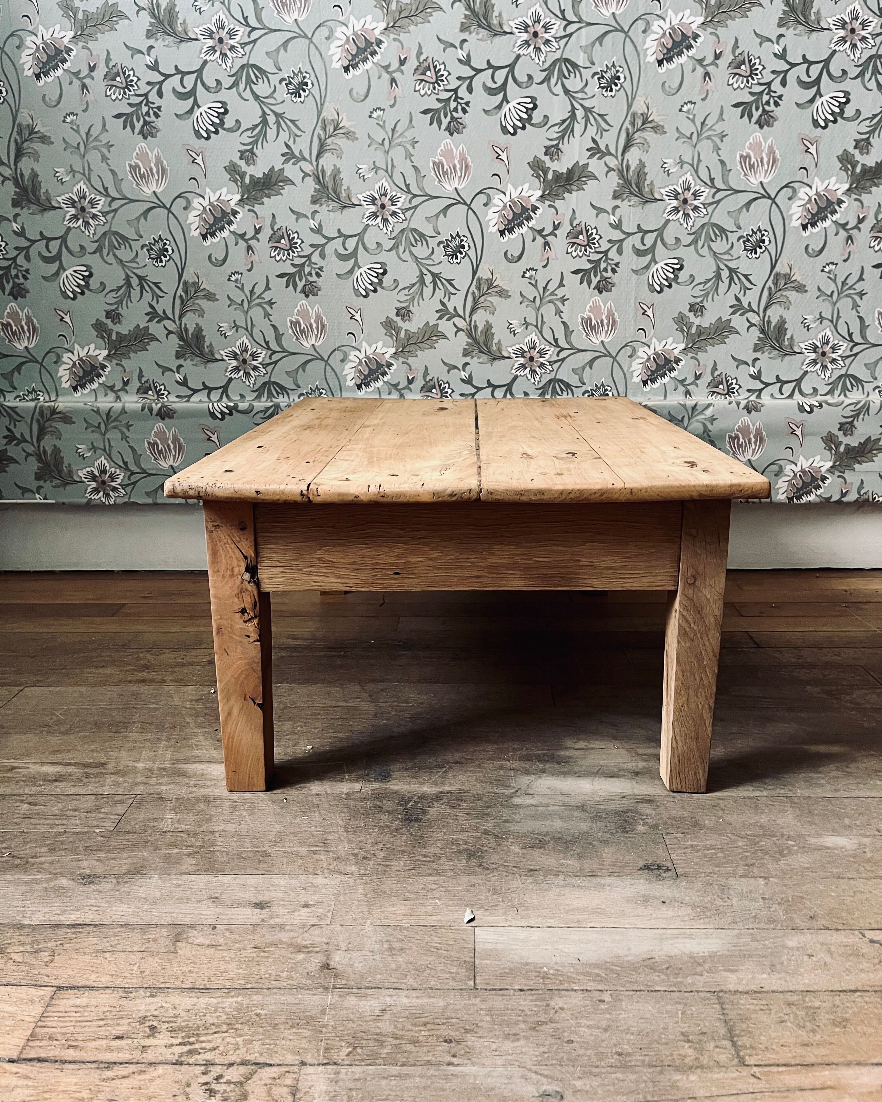 Table basse de ferme vintage (rénovée)