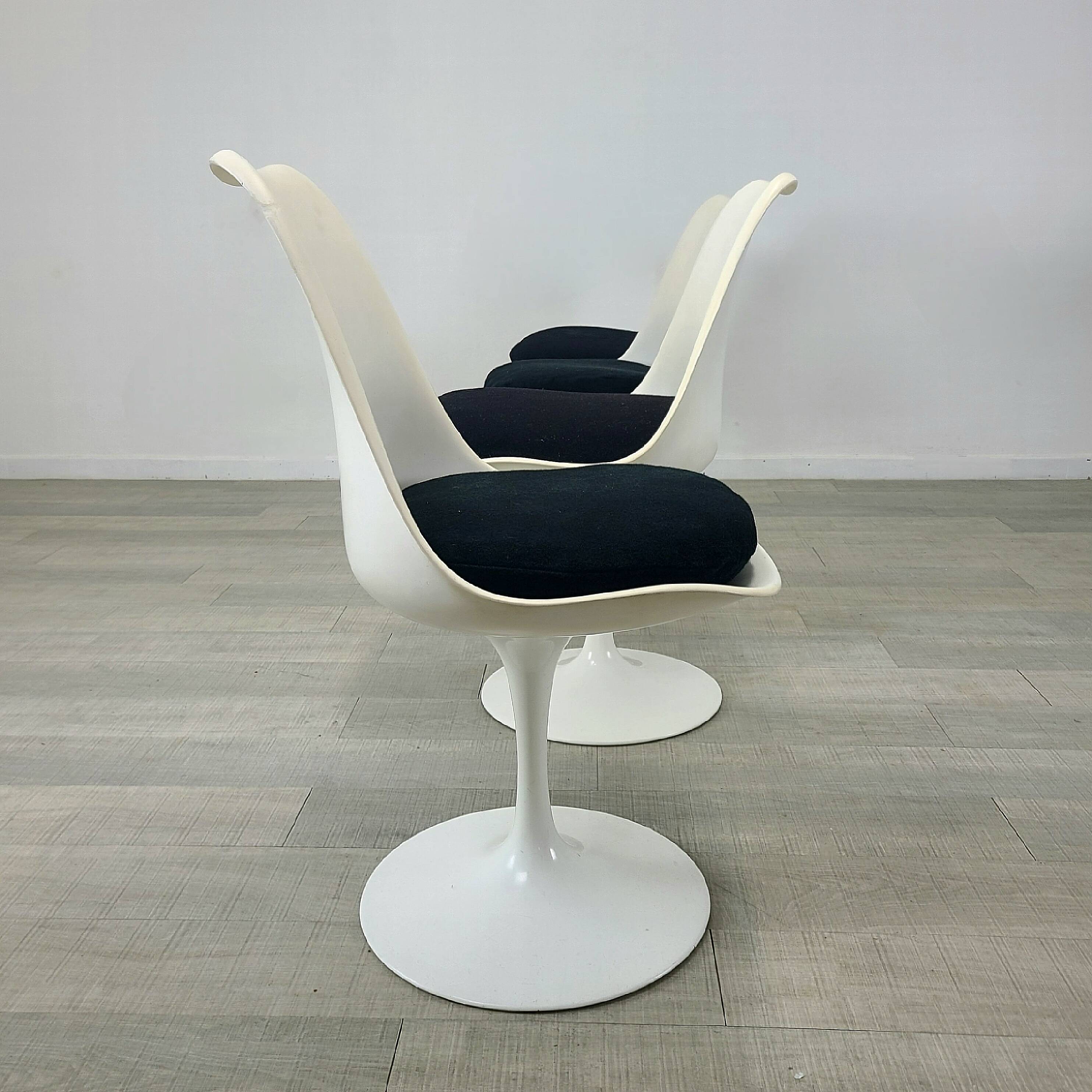 Knollinternational tulip chairs design Eero Saarinen vintage 1970