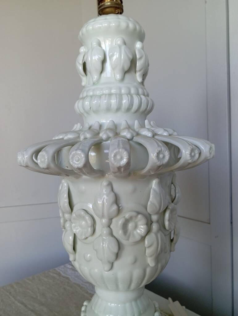 Ceramic lamp base from Manises