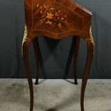 Petit Bureau de Dame en Palissandre, style Louis XV – 2ème Partie XIXe