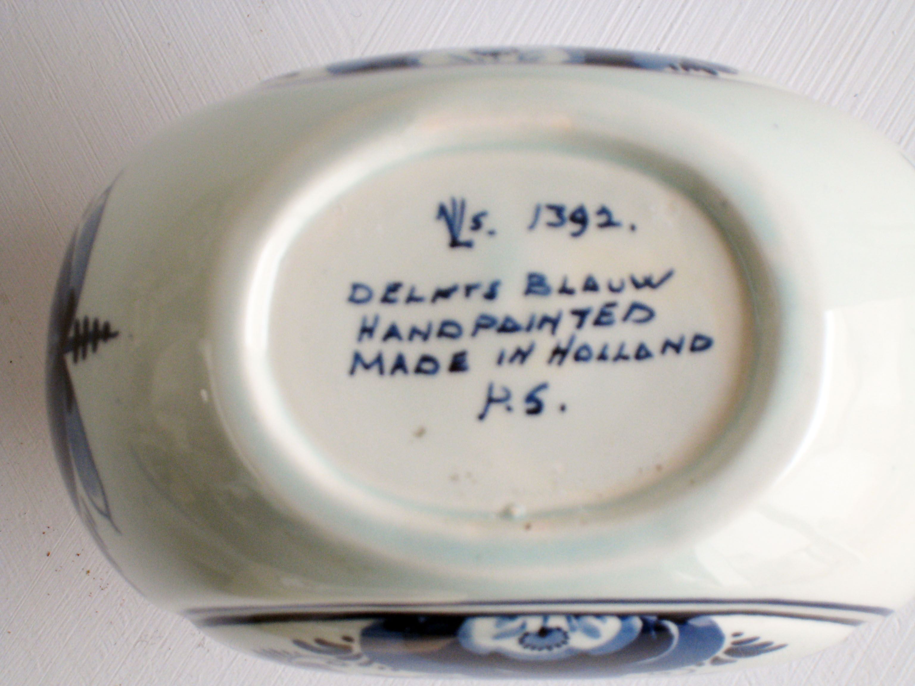 Ceramic bottle delft blauw