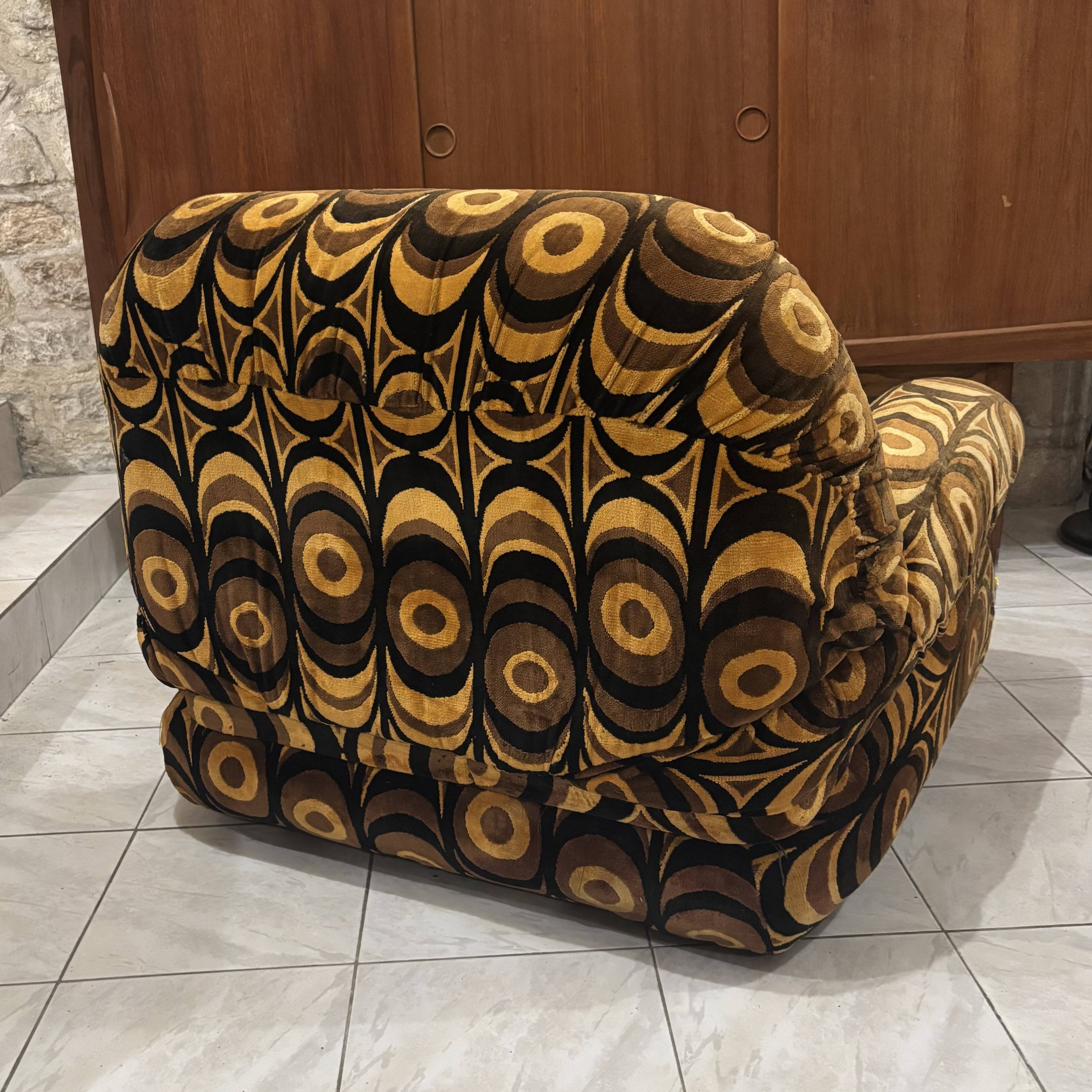 1970s psychedelic armchair