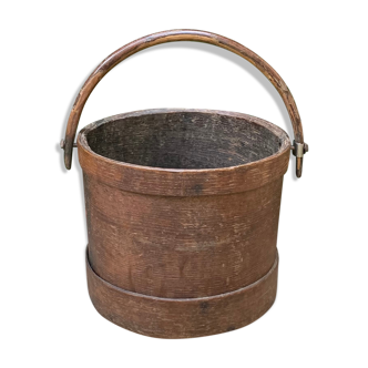 Old wooden bucket