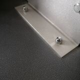 Shelf on foot with spot