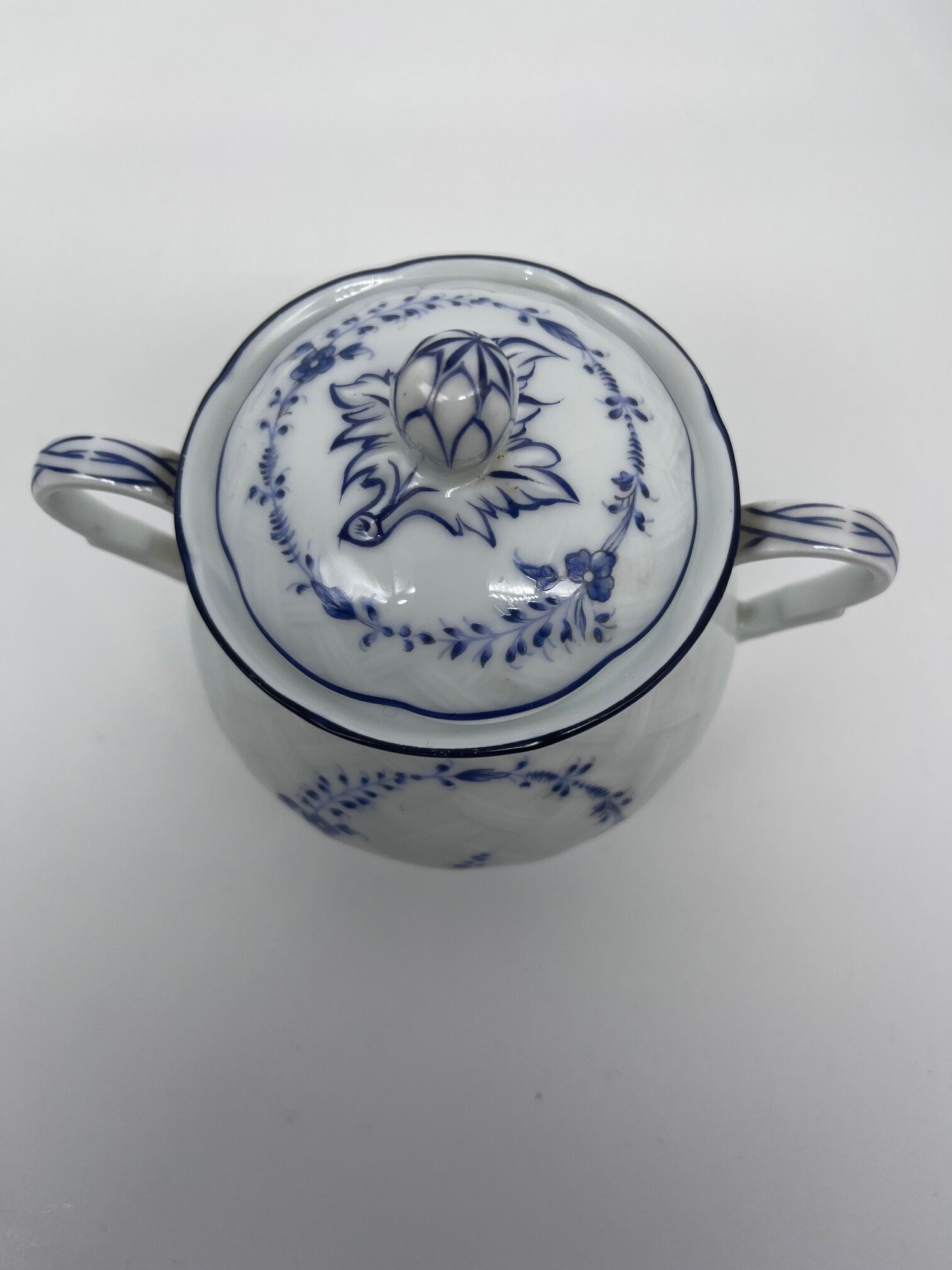 4 cups and under cups, sugar maker Bernardaud Limoges