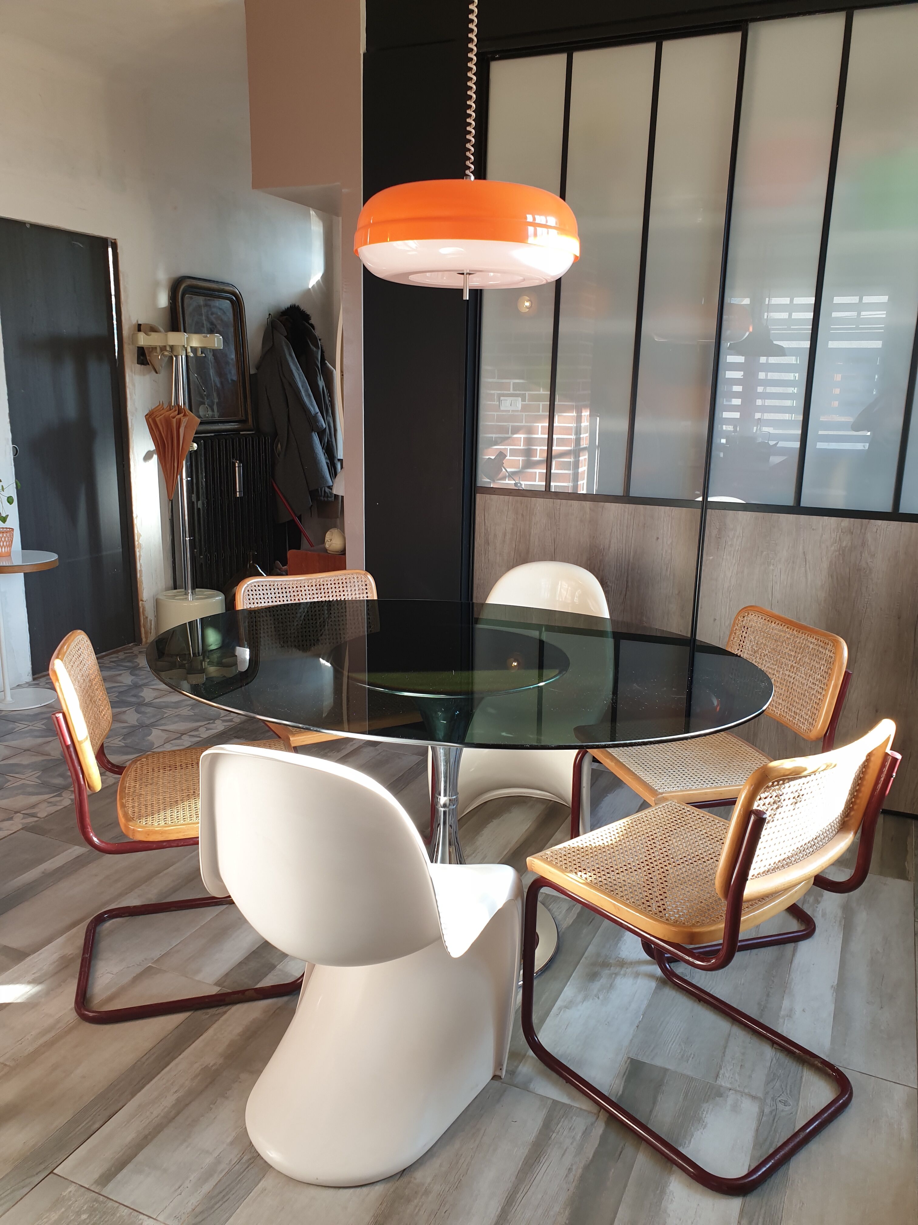 Oval table circa 1970