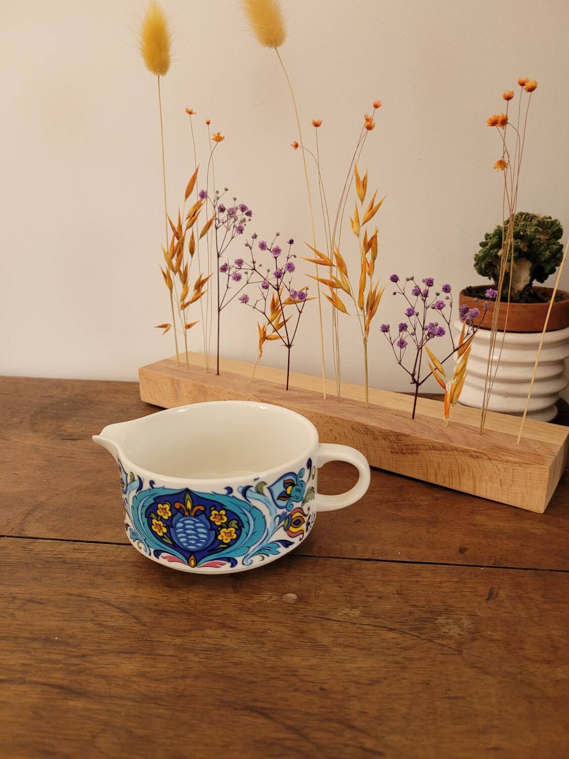 Villeroy and Boch Izmir milk jug / creamer