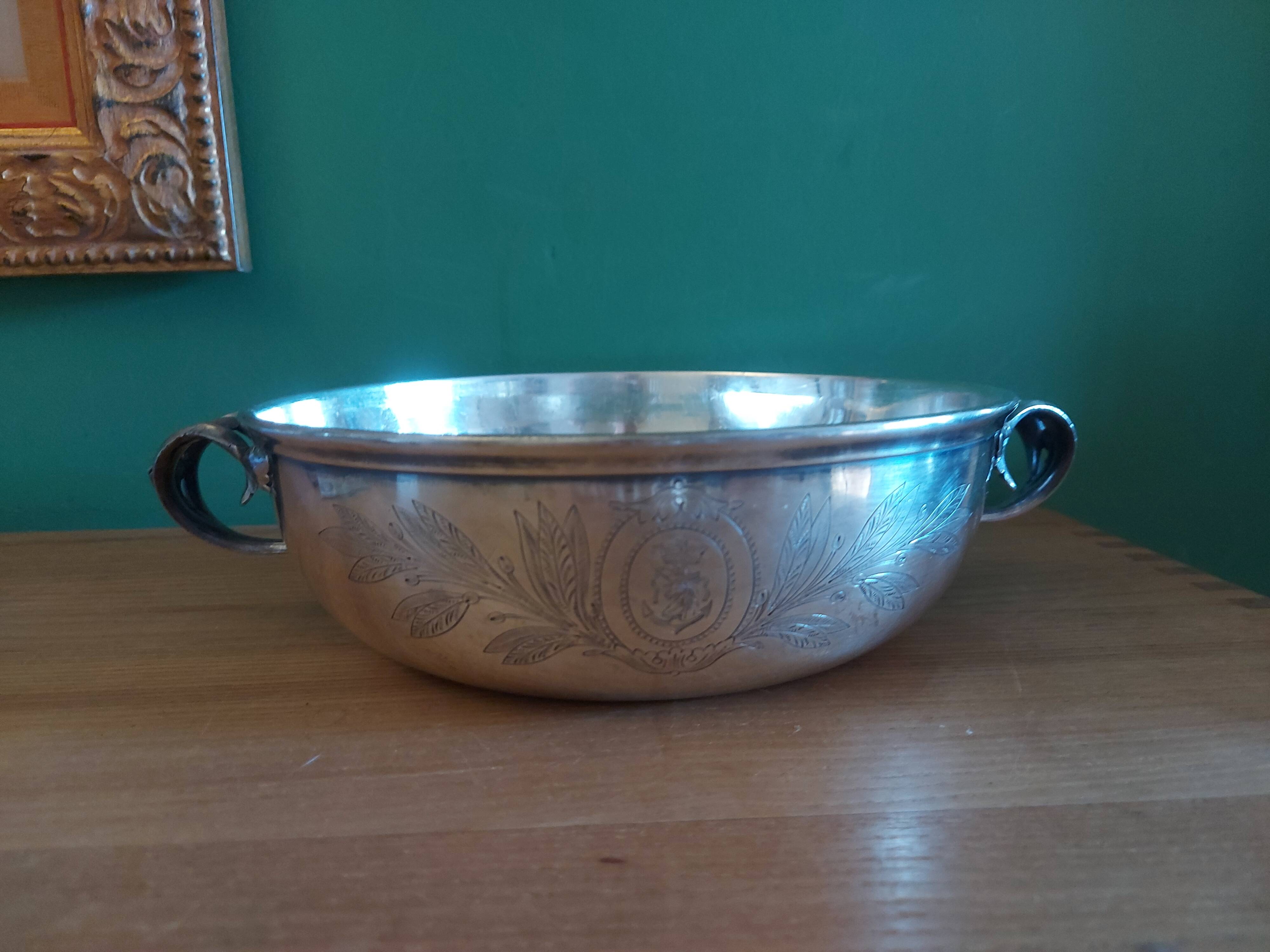 Christofle silver metal dish for maritime couriers