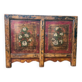Antique Chinese 2-door sideboard