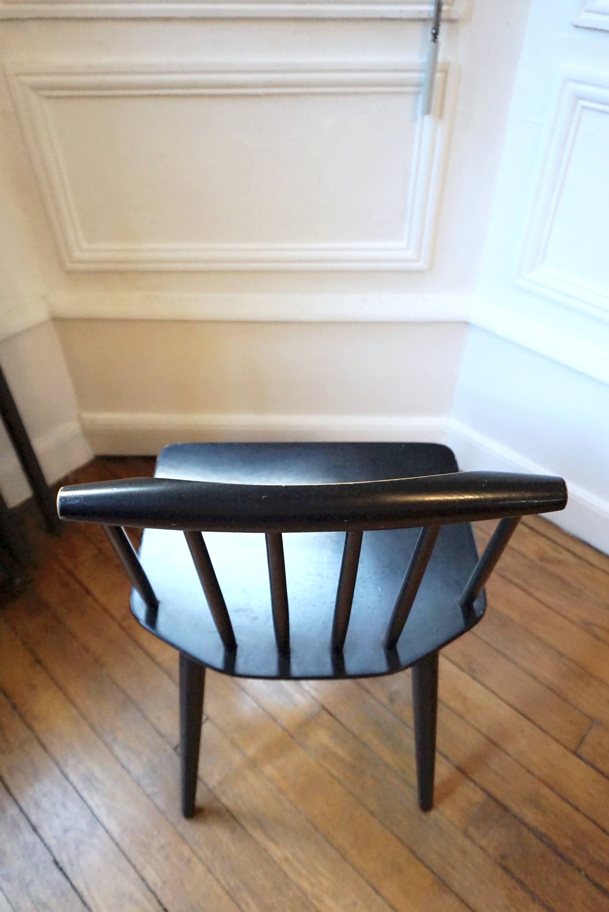 Danish Chair furniture model d77 by Folke Palsson