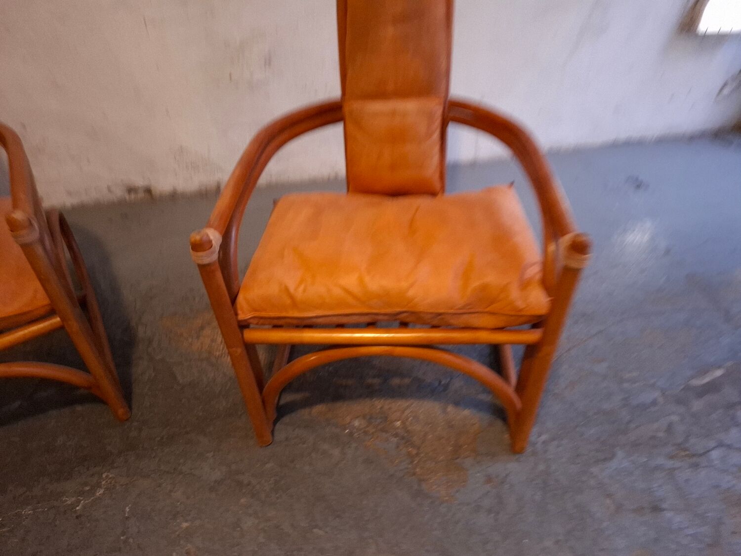 Set de fauteuils en bambou et cuir années 60'S
