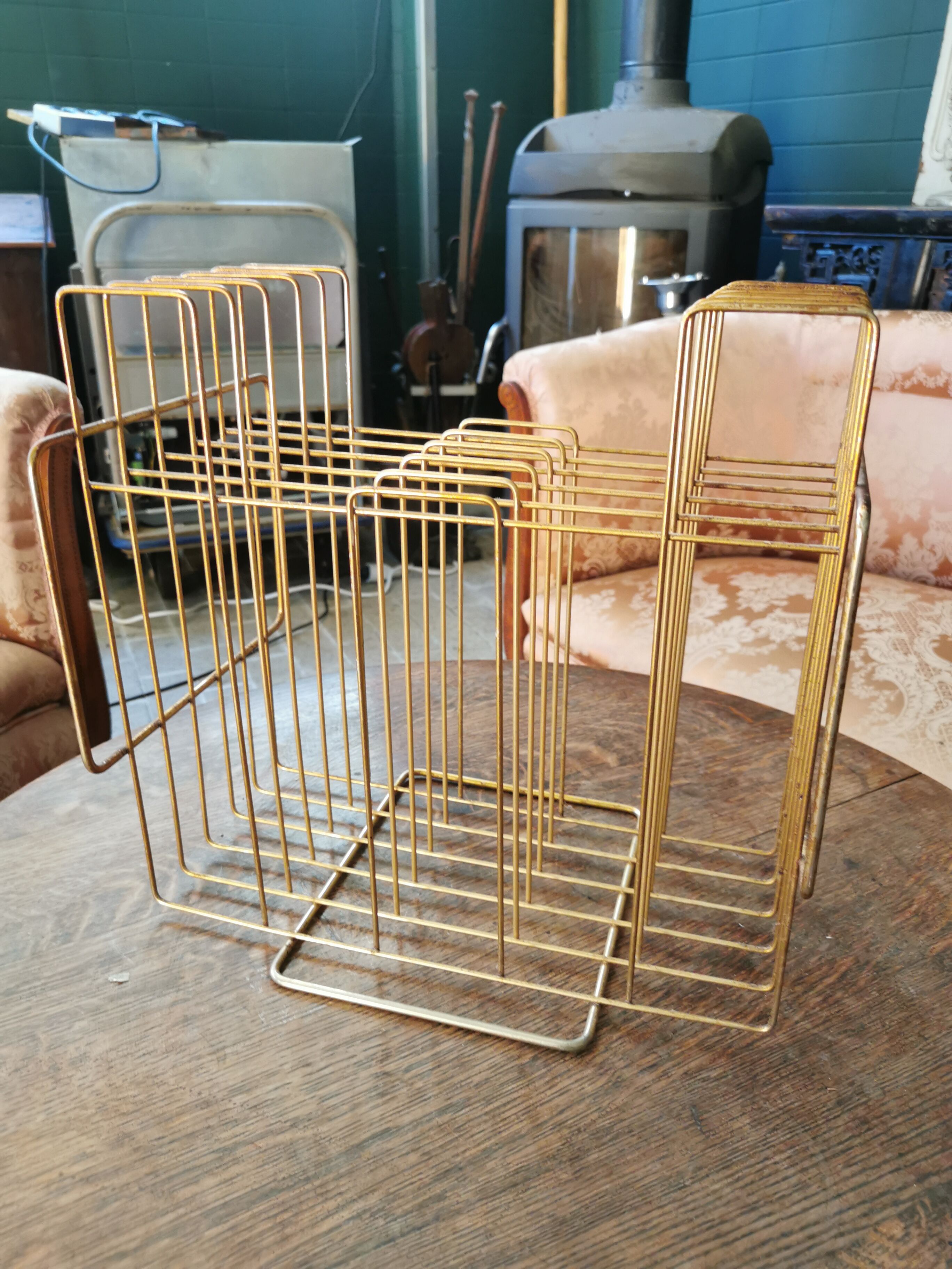 Vynile holder year 60