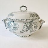 Iron earth soup tureen, Sarreguemines, Eglantine model