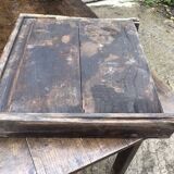 Rustic antique farmhouse table in solid oak with 1 drawer.