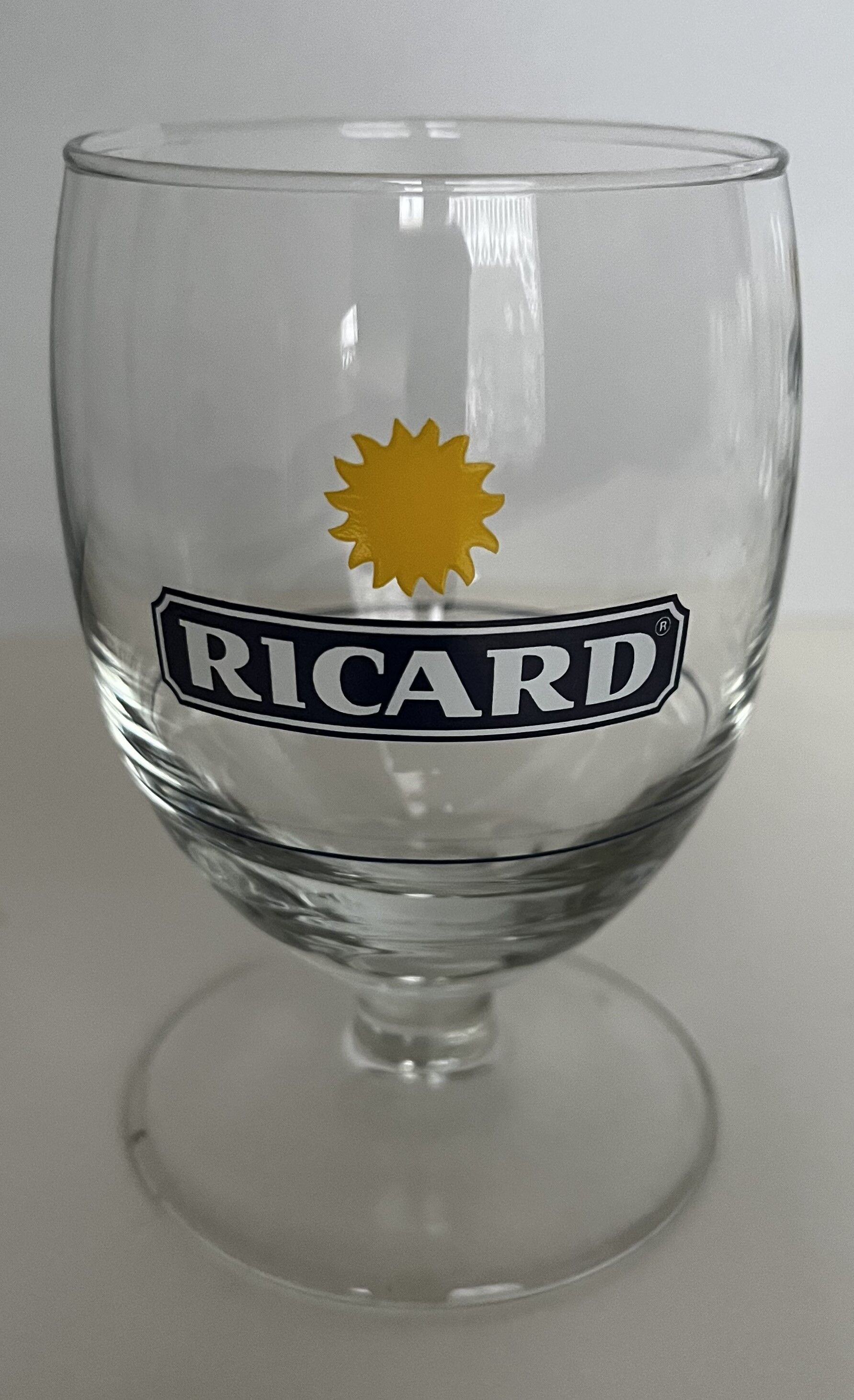6 glasses ricard