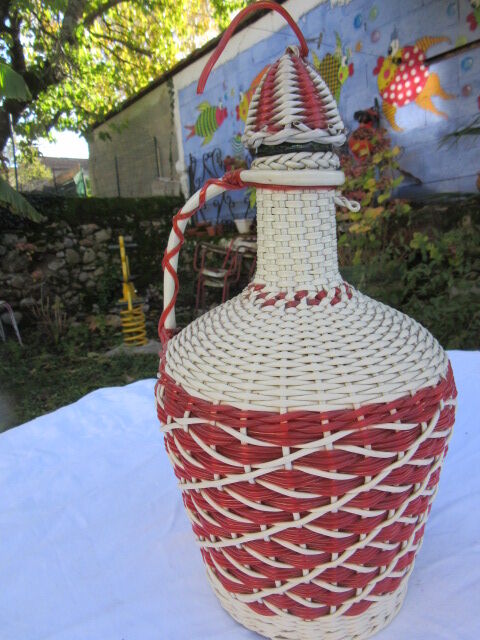 Scoubidou bottle