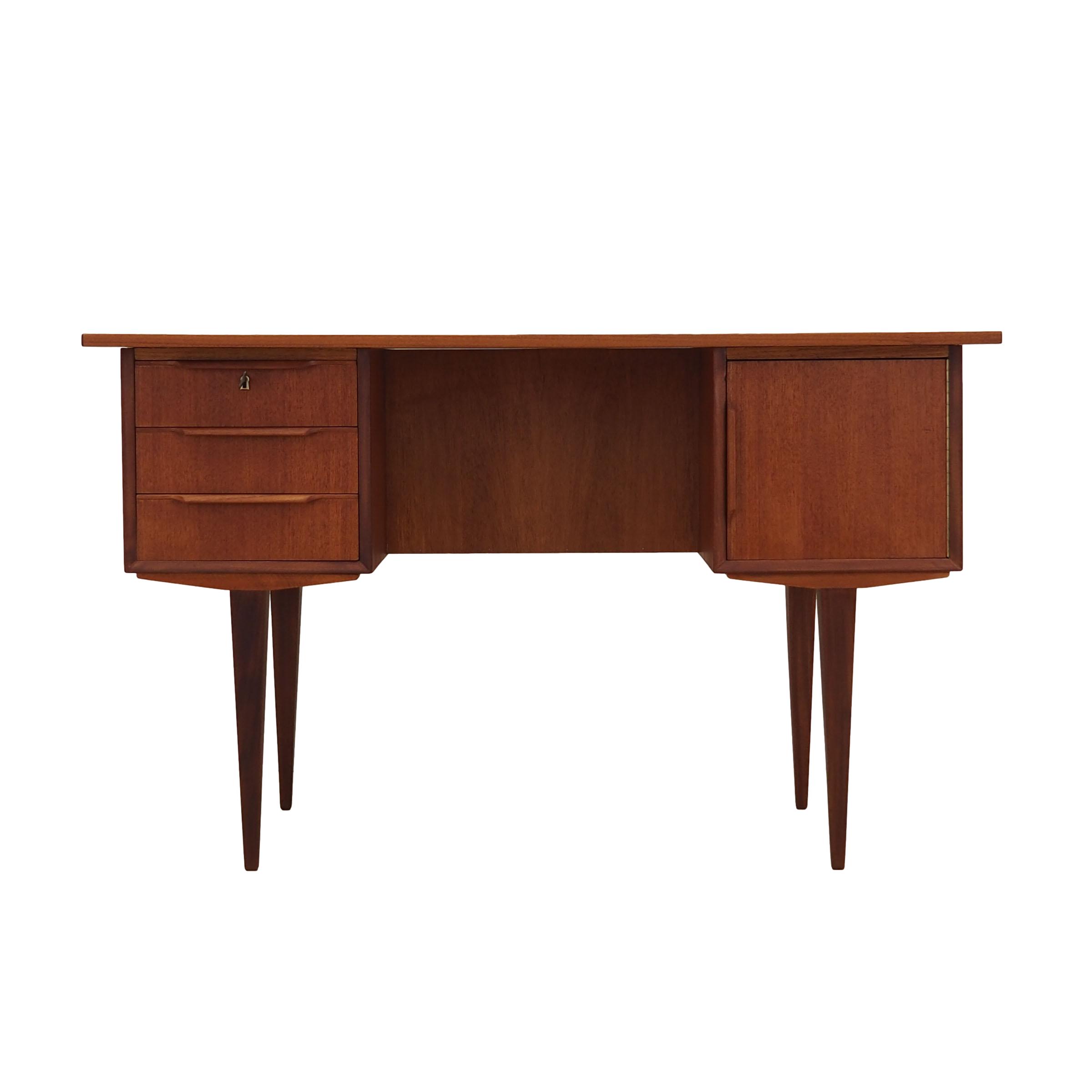 Teak desk, Danish design, 1970s, production: Denmark