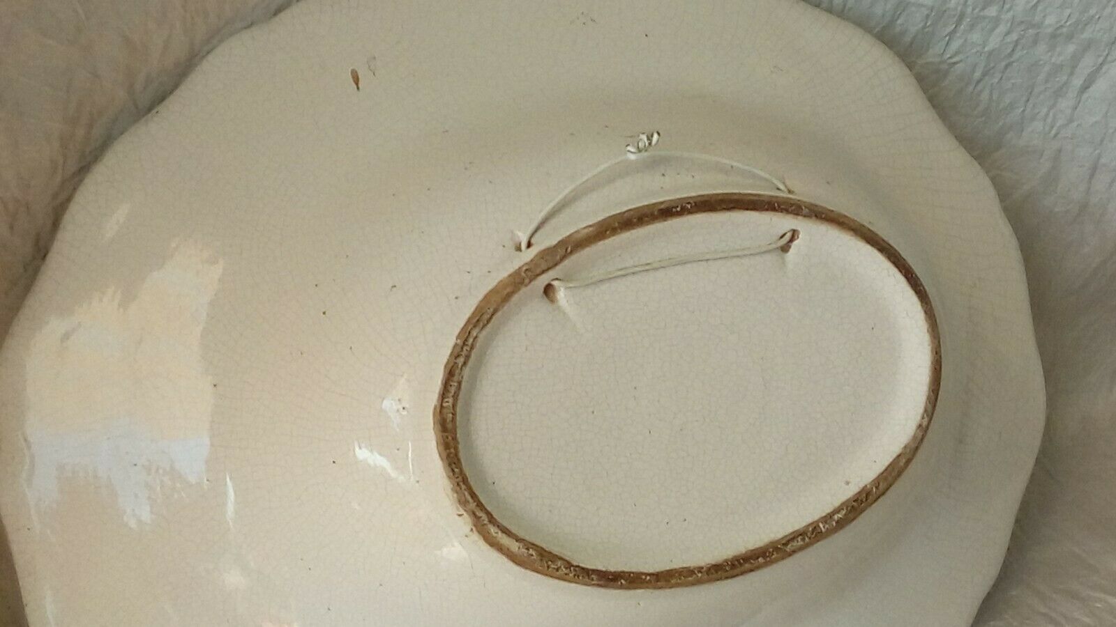 Beard dish barber in faience nevers or la rochelle decor au coq 20 eme