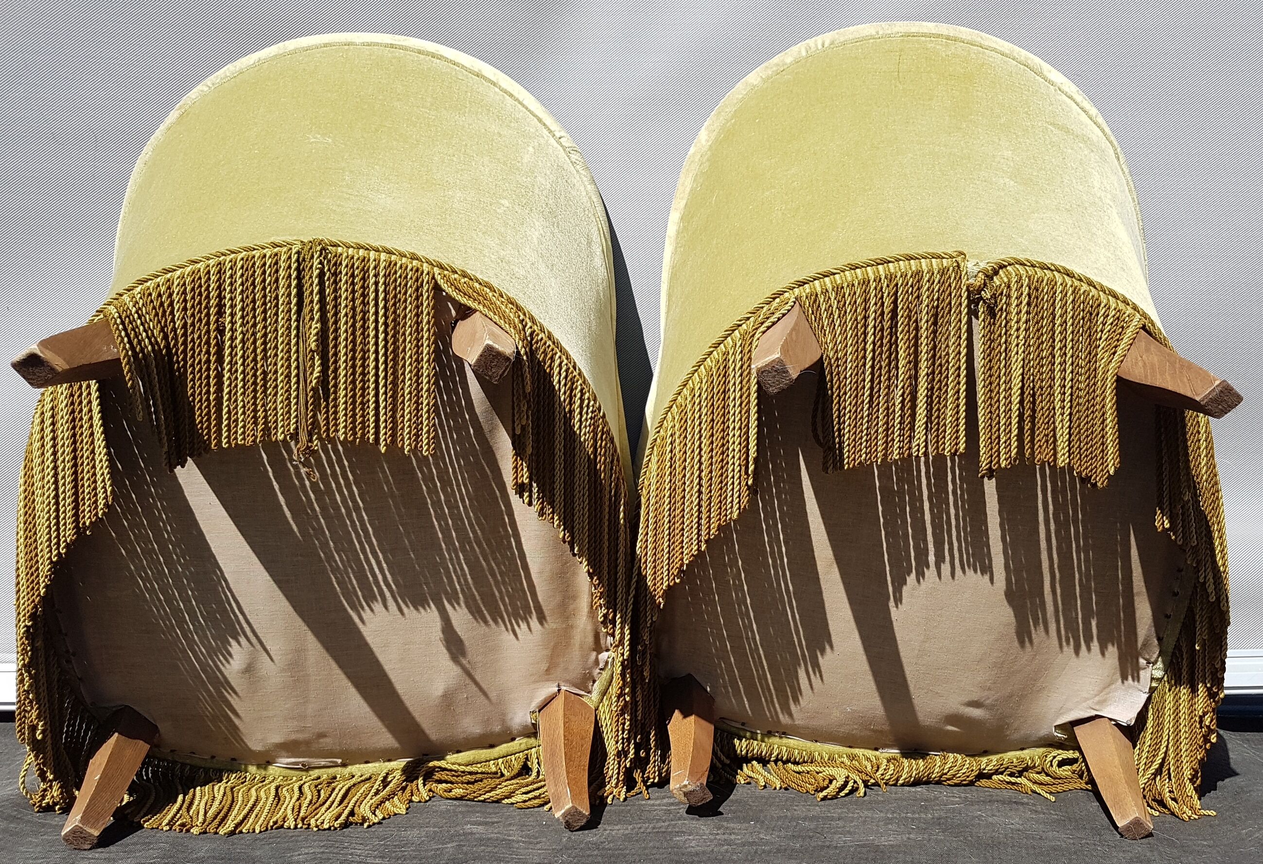 Pair of green toad armchairs