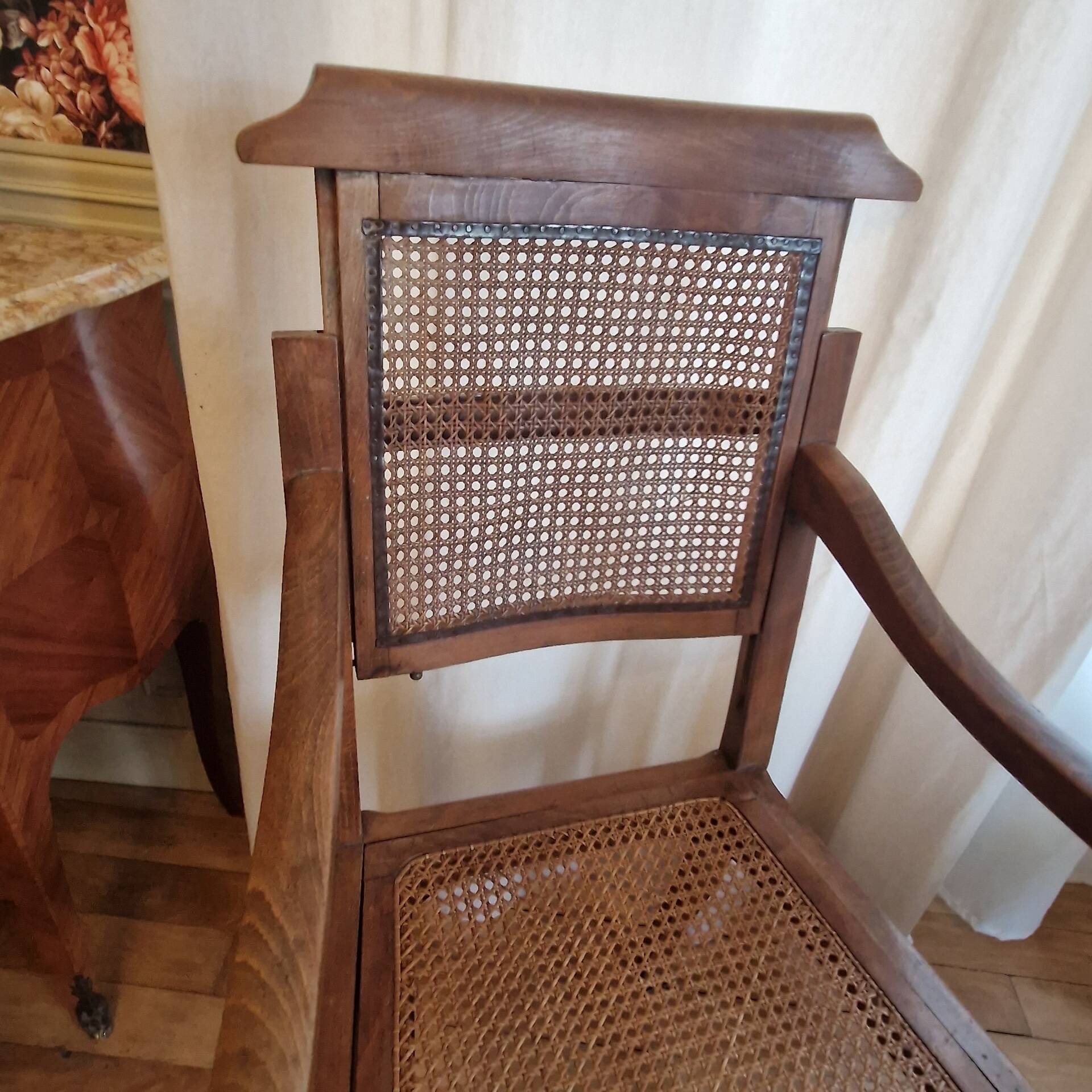 Ancien siège de coiffeur ou barbier