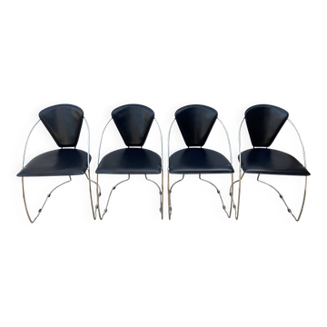 Lot de 4 fauteuils chaises Linda de Arrben cuir noir armature acier chromé