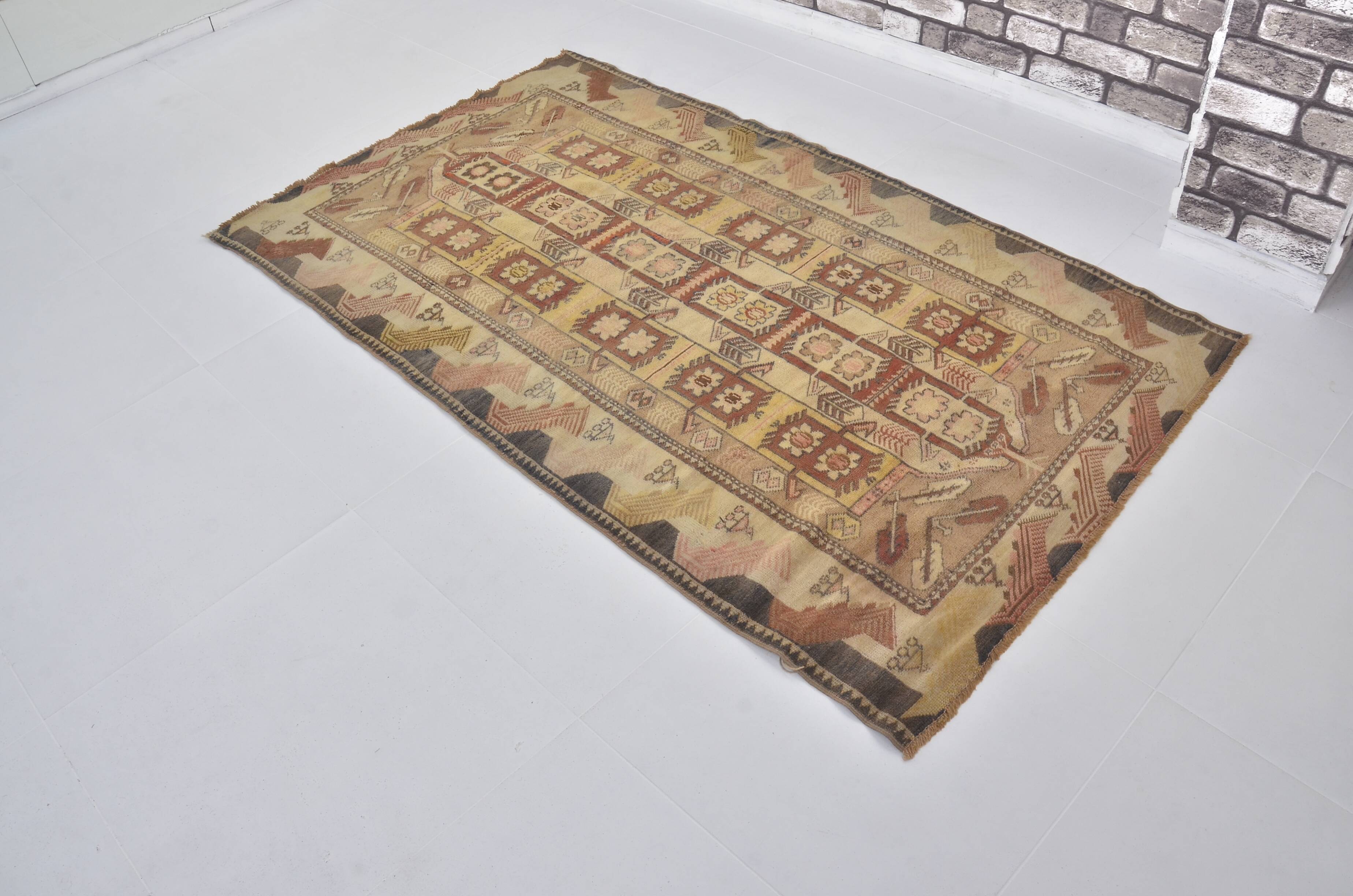 Tapis vintage anatolien neutre sku m98