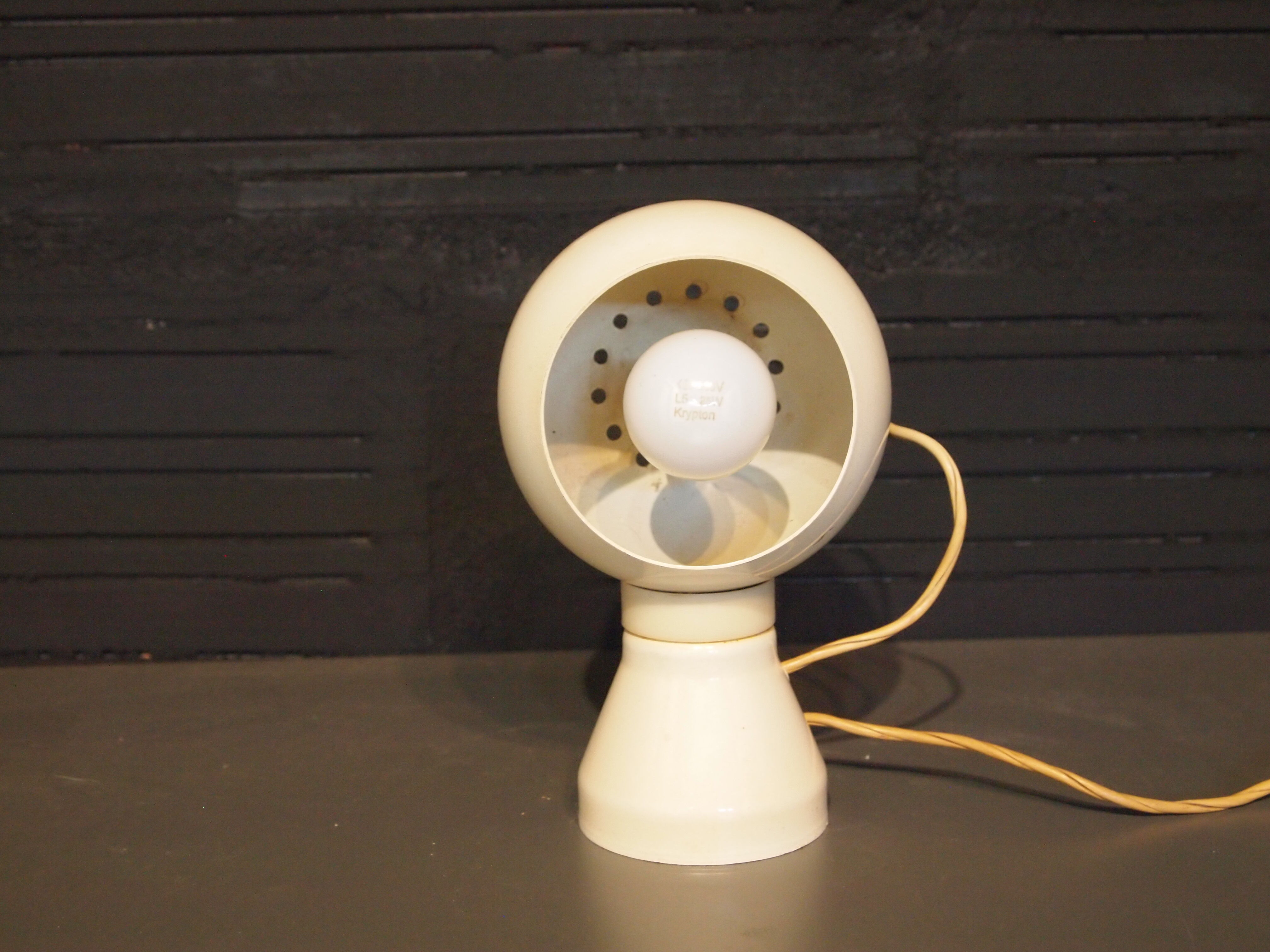 Reggiani lamp