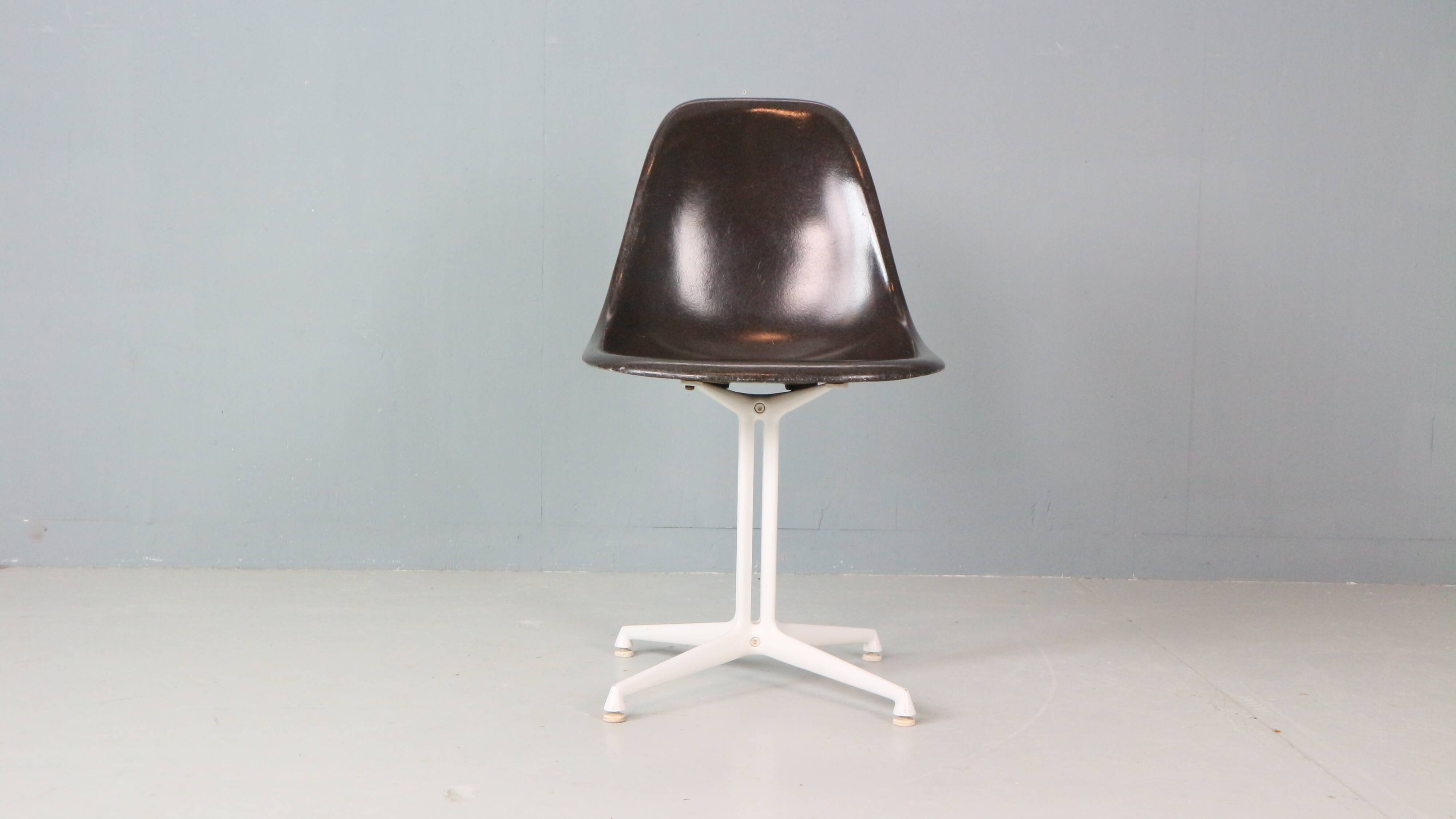 Charles & Ray Eames Set of 4 Off Black"La Fonda" Chairs for Herman Miller, 1960