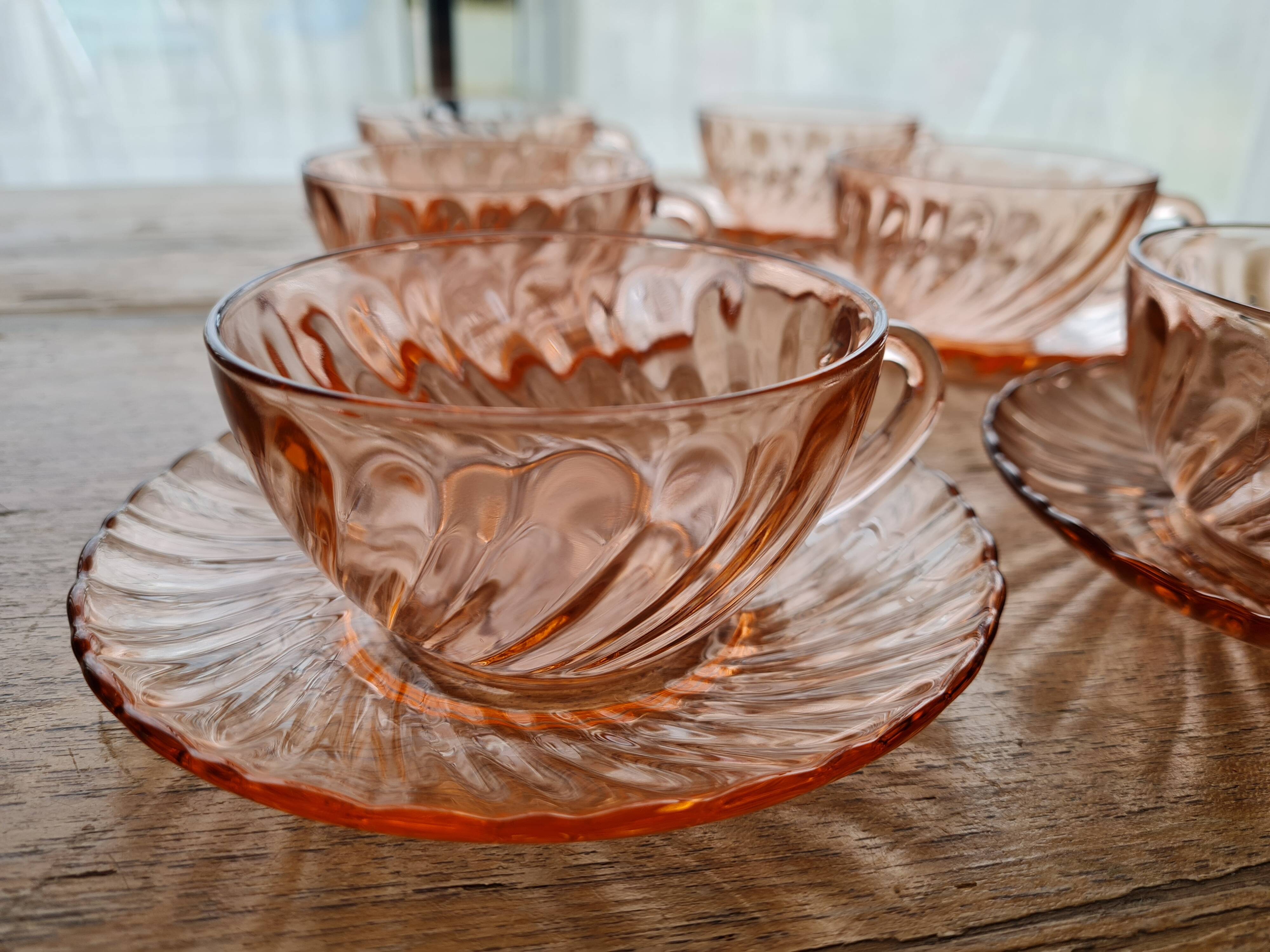 6 cups and under cups Rosaline Vintage