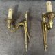 Paire d'appliques murales de style Louis XVI. Bronze massif.