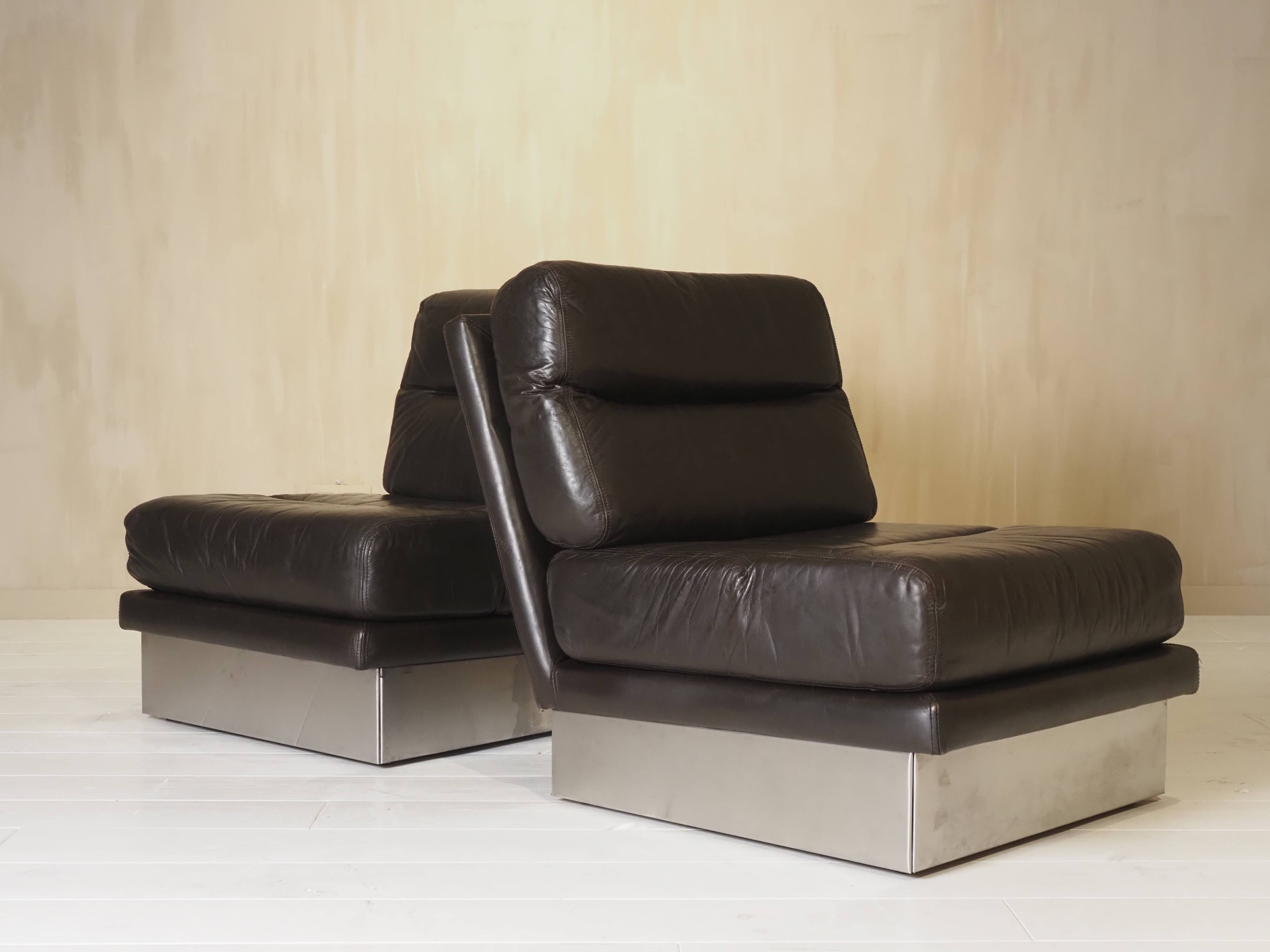 Roche Bobois French lounge chair set from the 1970s