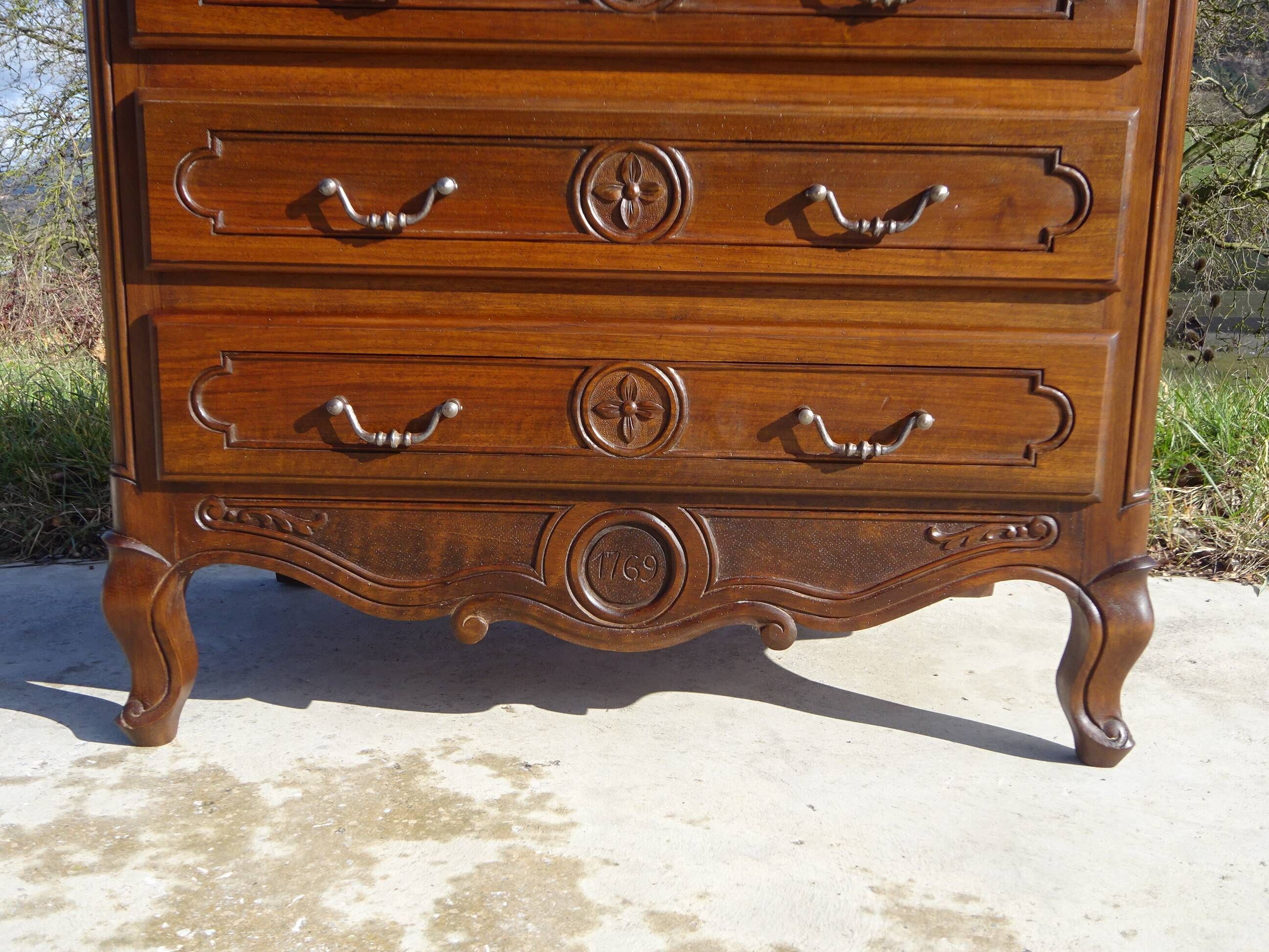 Commode, secrétaire, bibliothèque: meuble 3 en 1