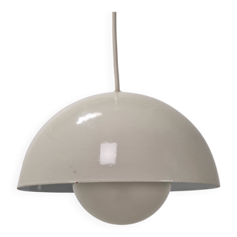 Set of 2 Verner Panton Flowerpot Ceiling Lamps – Vintage Design