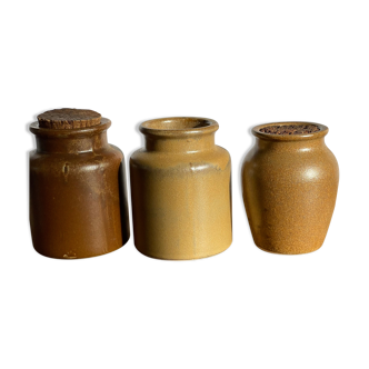 3 sandstone pots