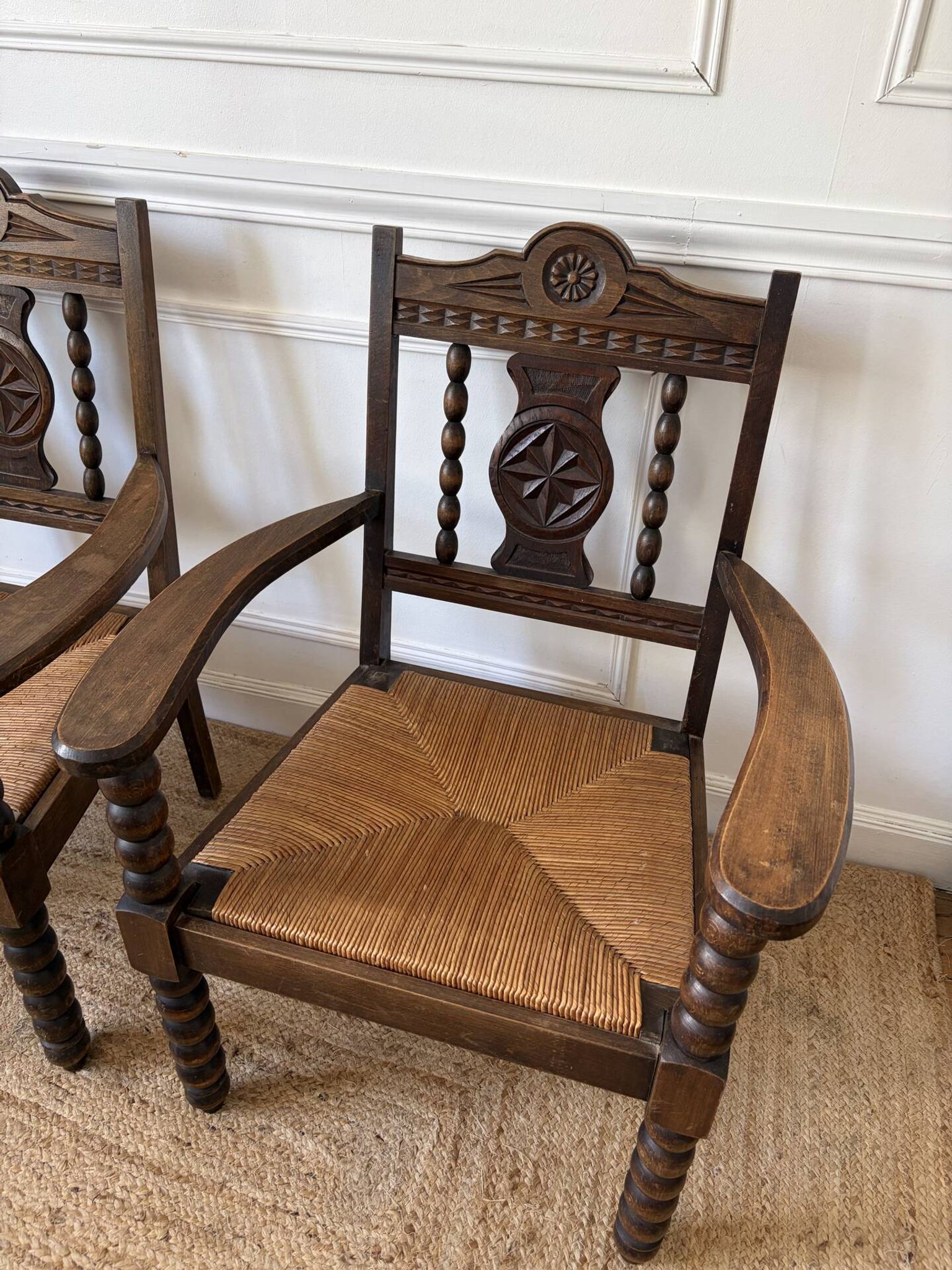 Paire de fauteuils dans le goût de Charles Dudouyt 1940