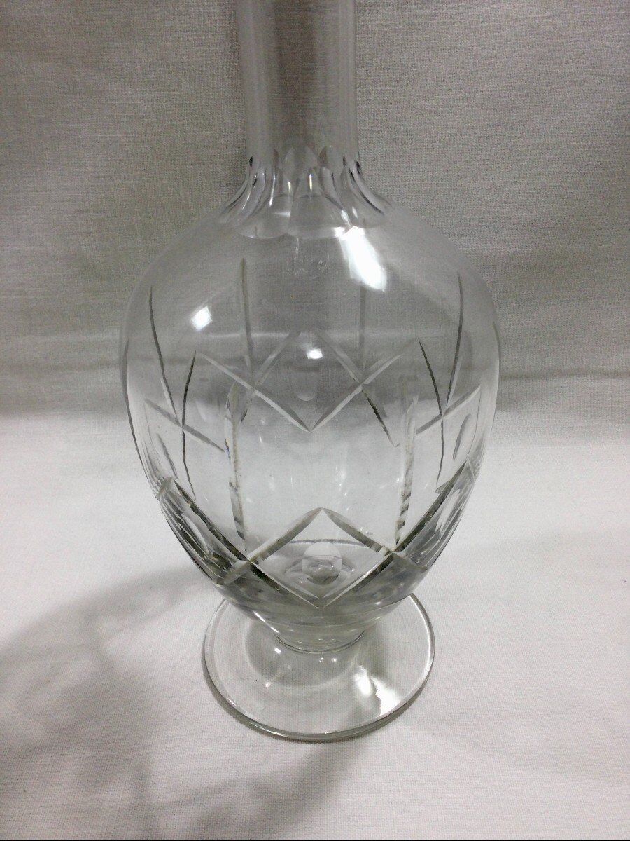 Crystal decanter