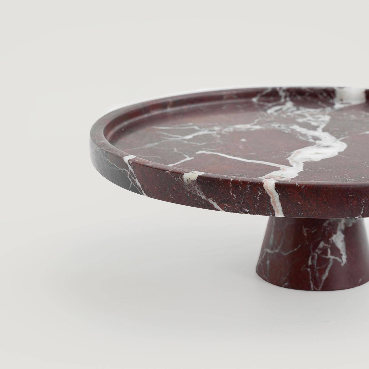 Marble cake stand in Rosso Levanto.