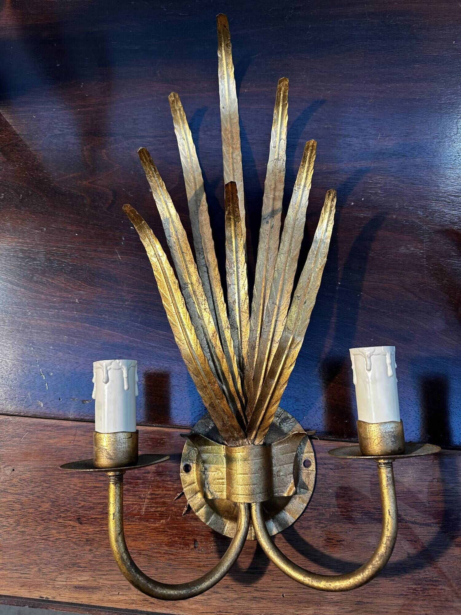 Pair of gold metal foliage spray sconces in the Bagues style - Vintage 70's
