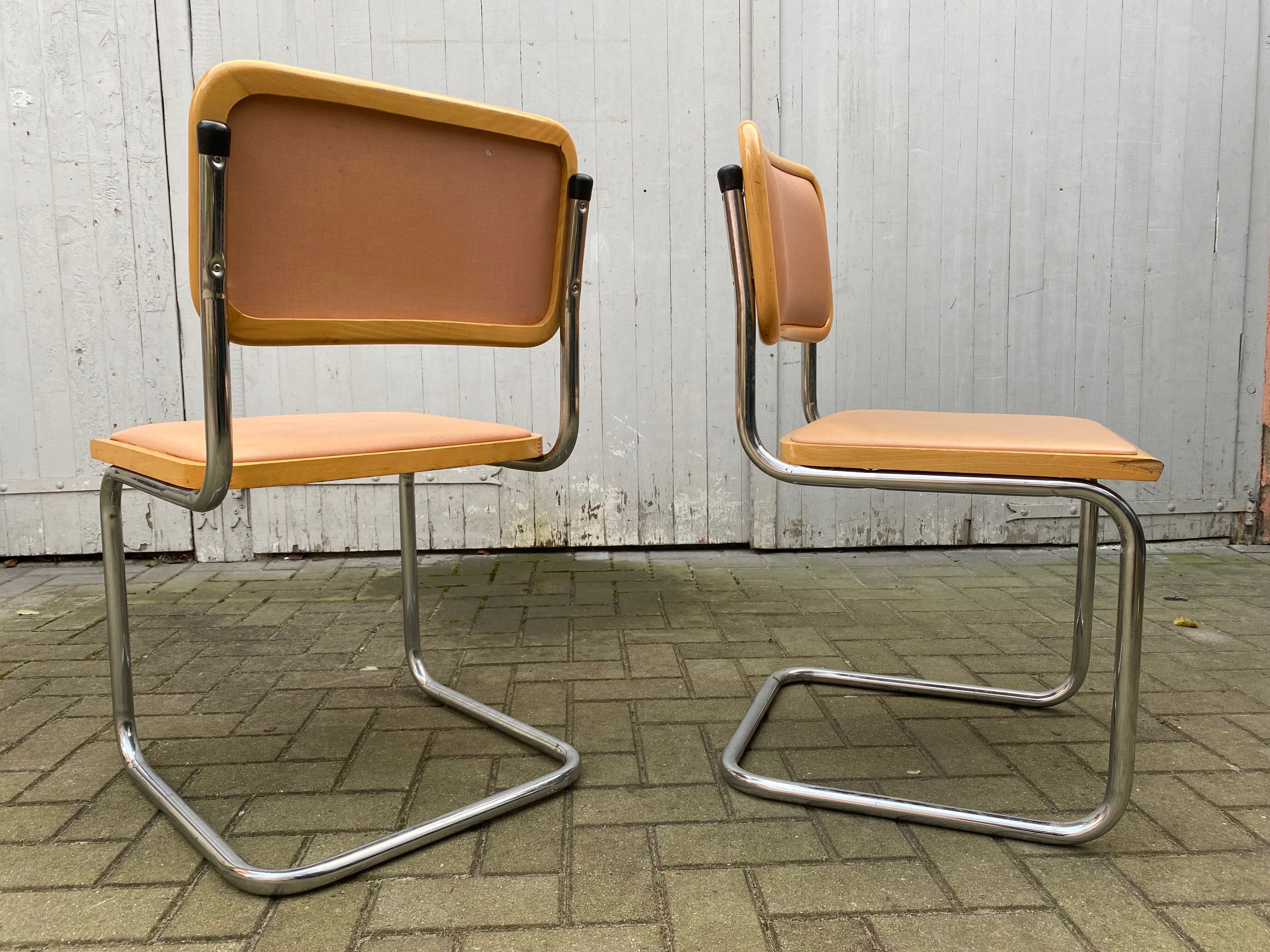 Pair of chairs by Marcel Breuer Cesca B32 skaï 1960