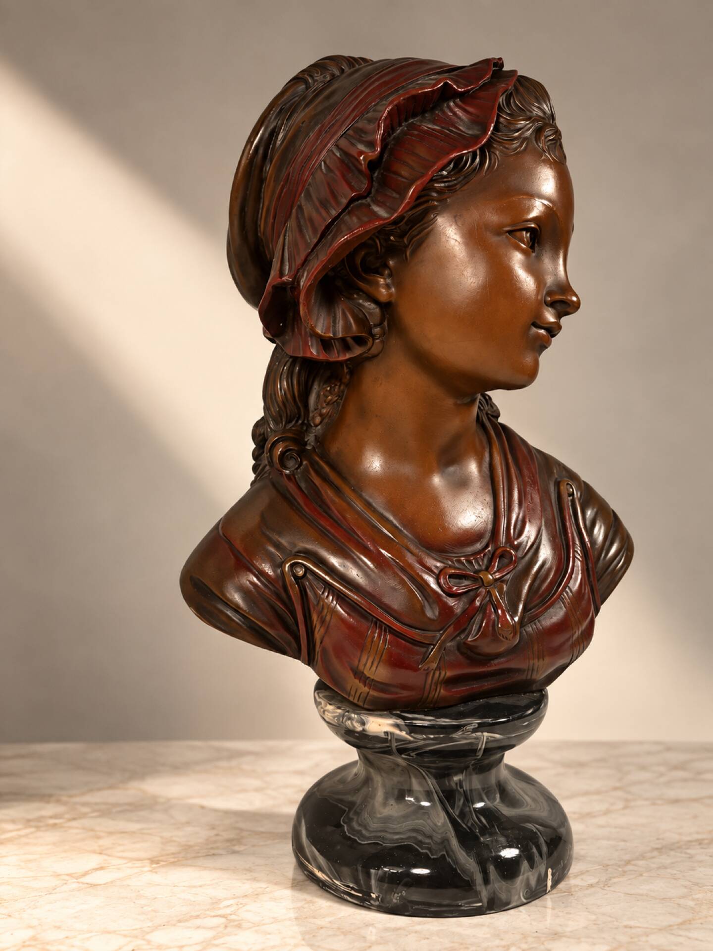 Bust of a woman 40 cm – Art Nouveau style – bronze effect finish