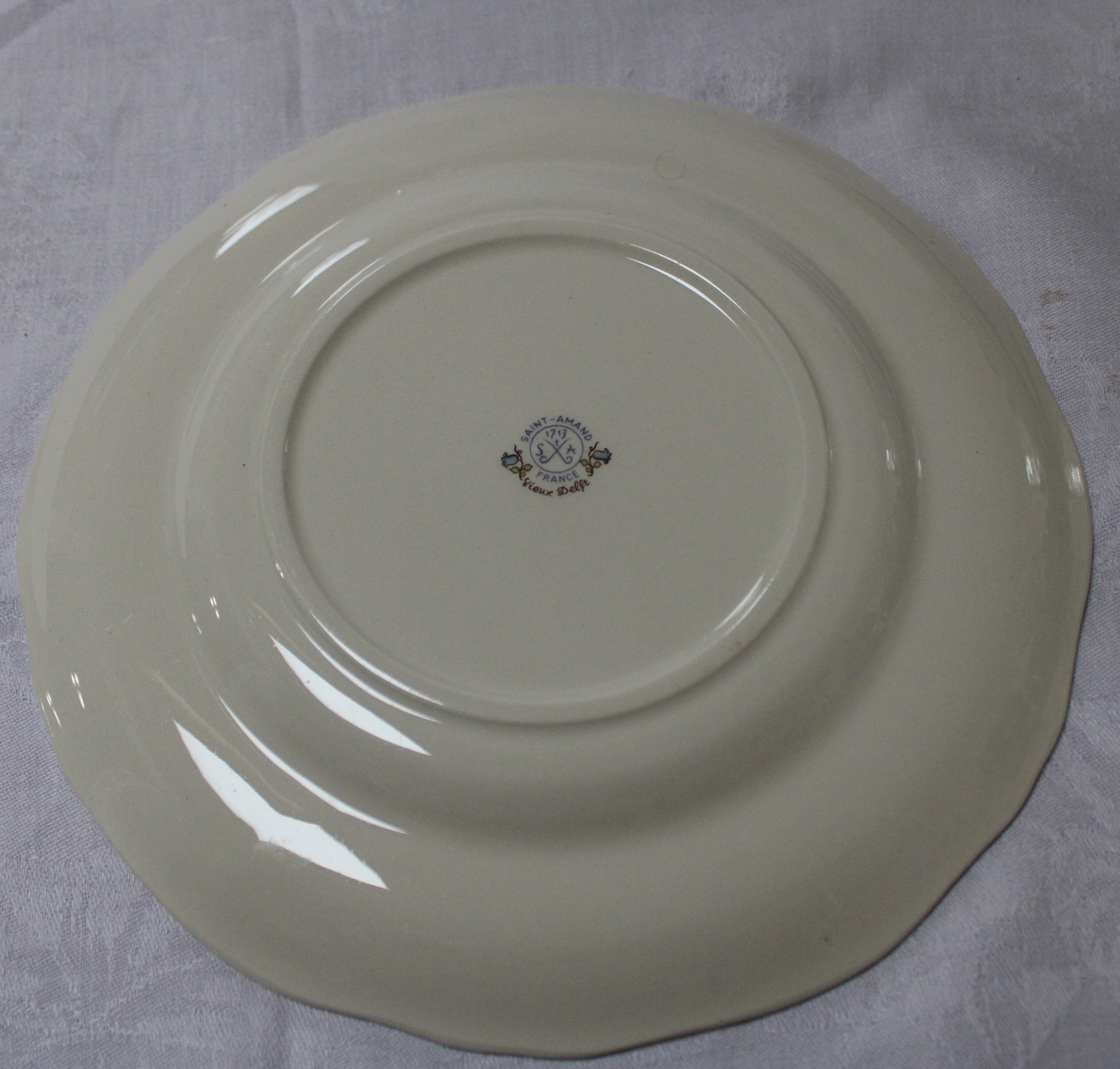 Lot of 6 St. Amand Old Delft Flat Plates