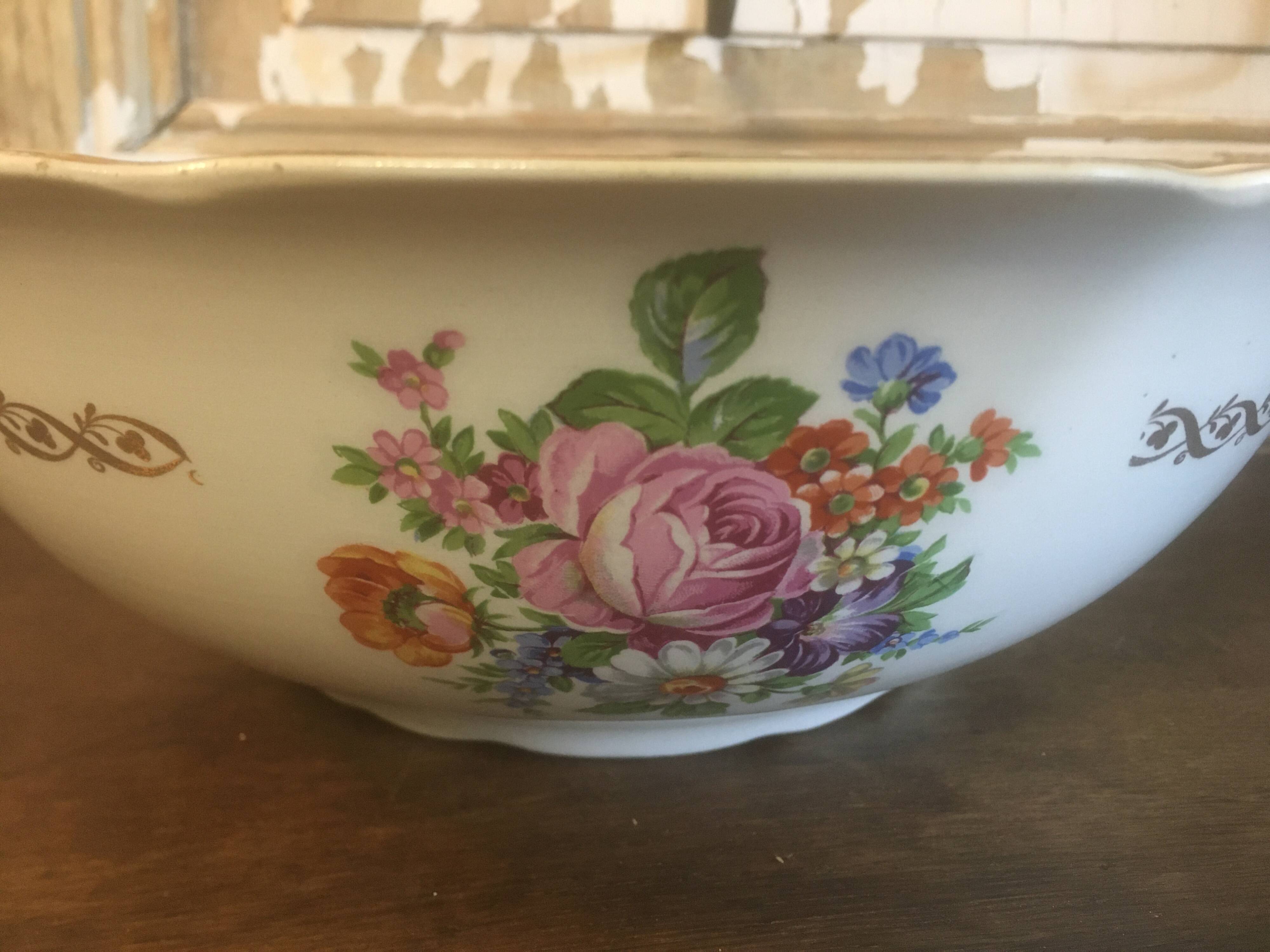 Set of tureen, salad bowl and "Irene" dish in Luneville earthenware