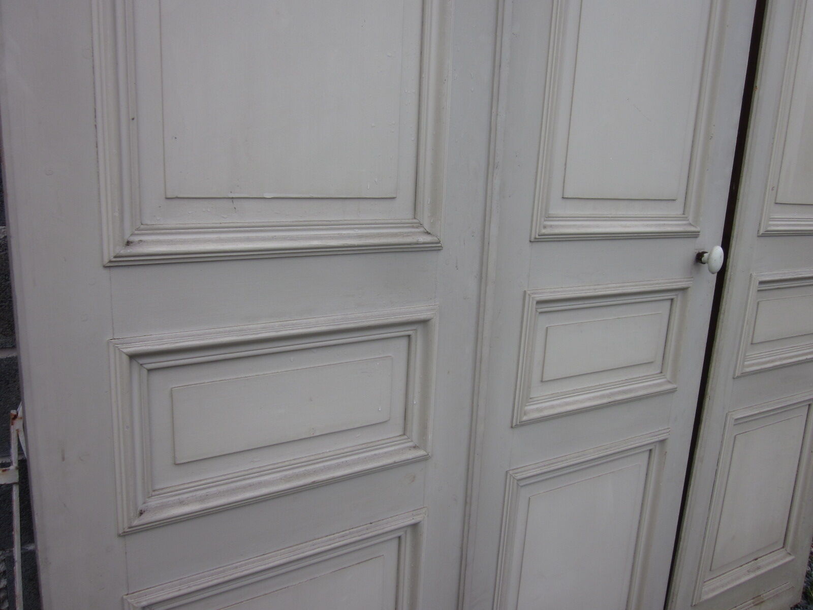 3 old separation doors