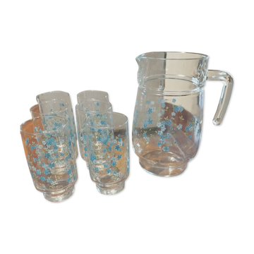 Serve an orangeade myosotis.