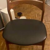 Ensemble de deux chaises de salle à manger conçu par ERIK BUCH