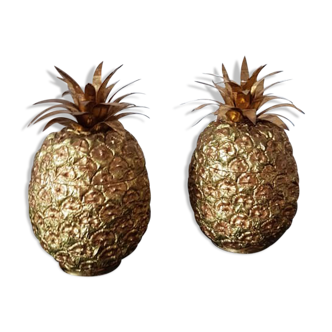 Two pineapple in resin and metal gold dating from the 1960s