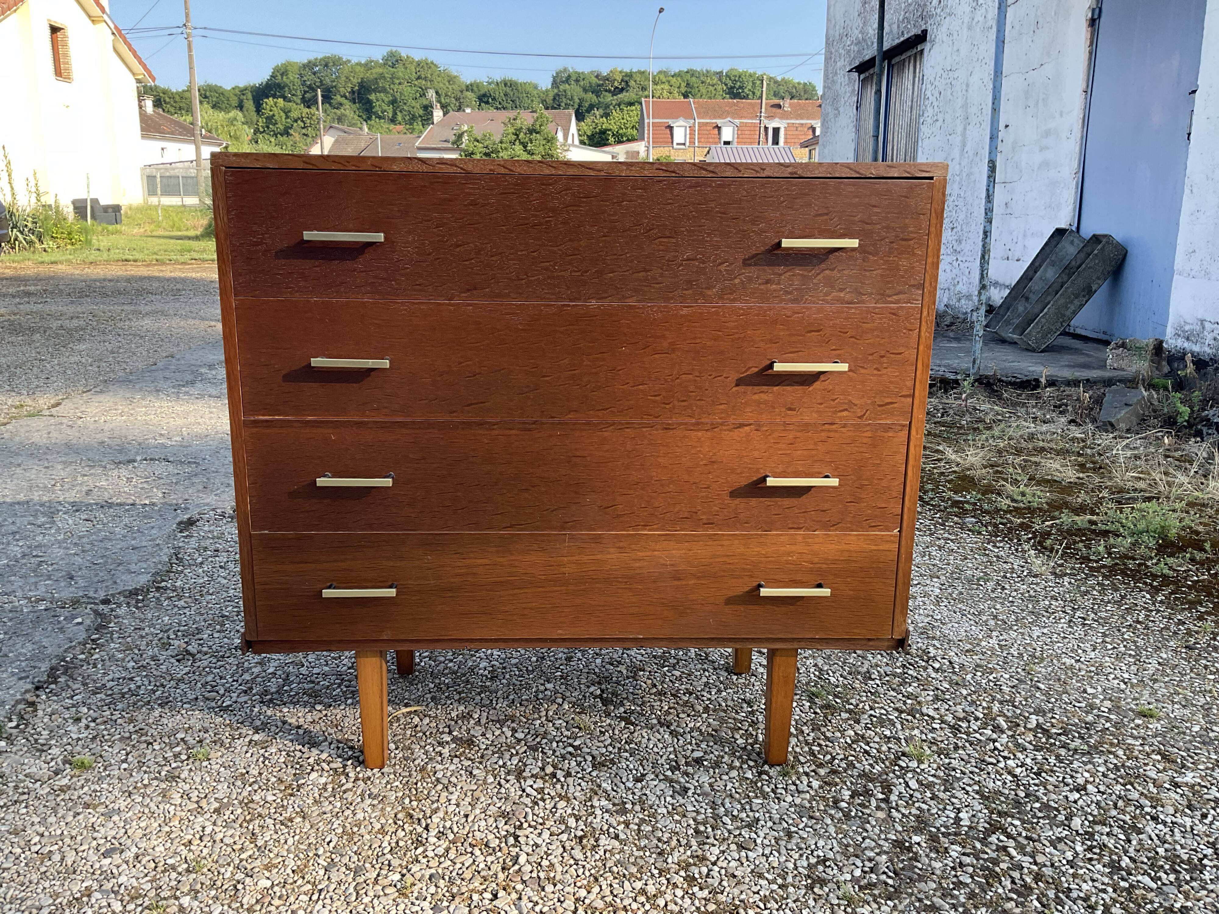Commode vintage